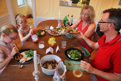 You have to grab dinner for you and the family on your way home. What are you eating tonight?